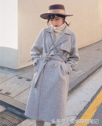 复古腔调千鸟格外套，不论搭配裤子还是裙装都很时尚