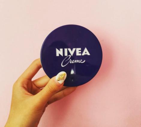 冬天保湿补水用什么护肤品,冬天有啥好的补水保湿