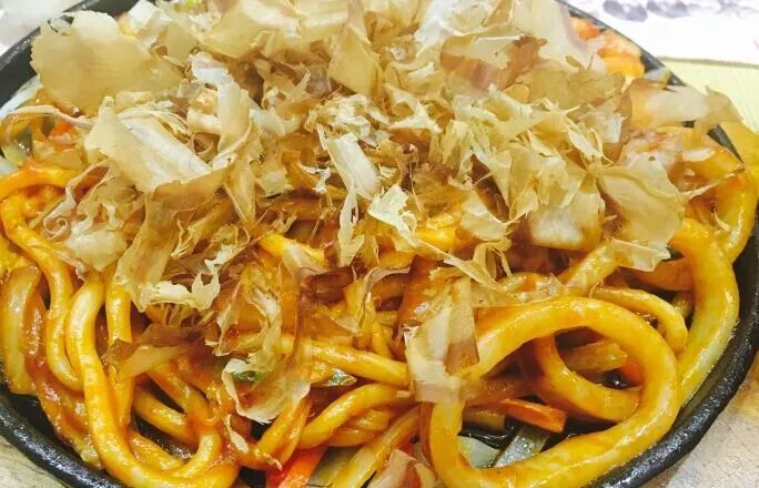 哈尔滨饮食一条街现状,哈尔滨最贵一条街