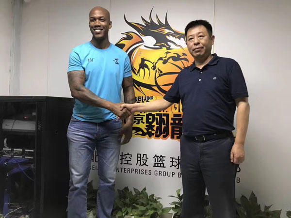 老马退役全过程,96黄金一代全员退役