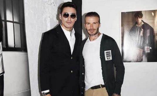 成龙贝克汉姆豪宅内部照片,贝克汉姆成龙完整版