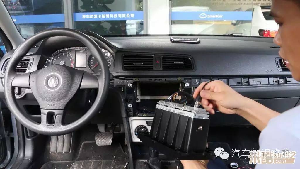 汽车加装后排ipad屏幕,汽车加装ipad做娱乐系统