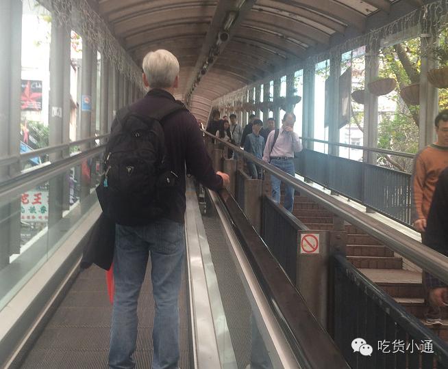 终于吃到了！排了1个小时队！王菲、梁朝伟，这里也去过