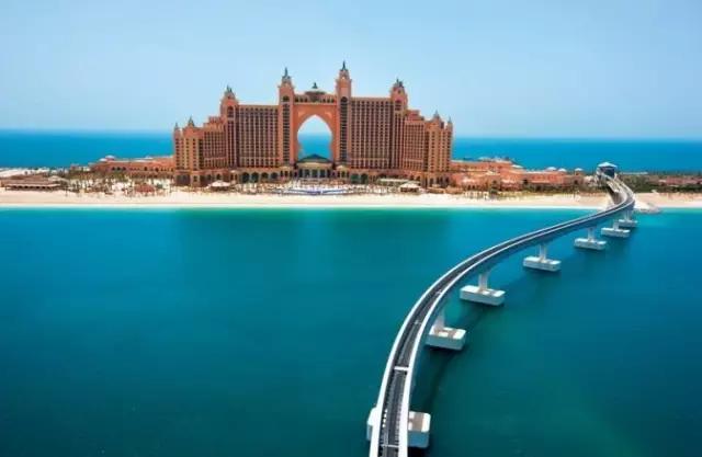 迪拜土豪来旅游比心,去迪拜旅行的土豪