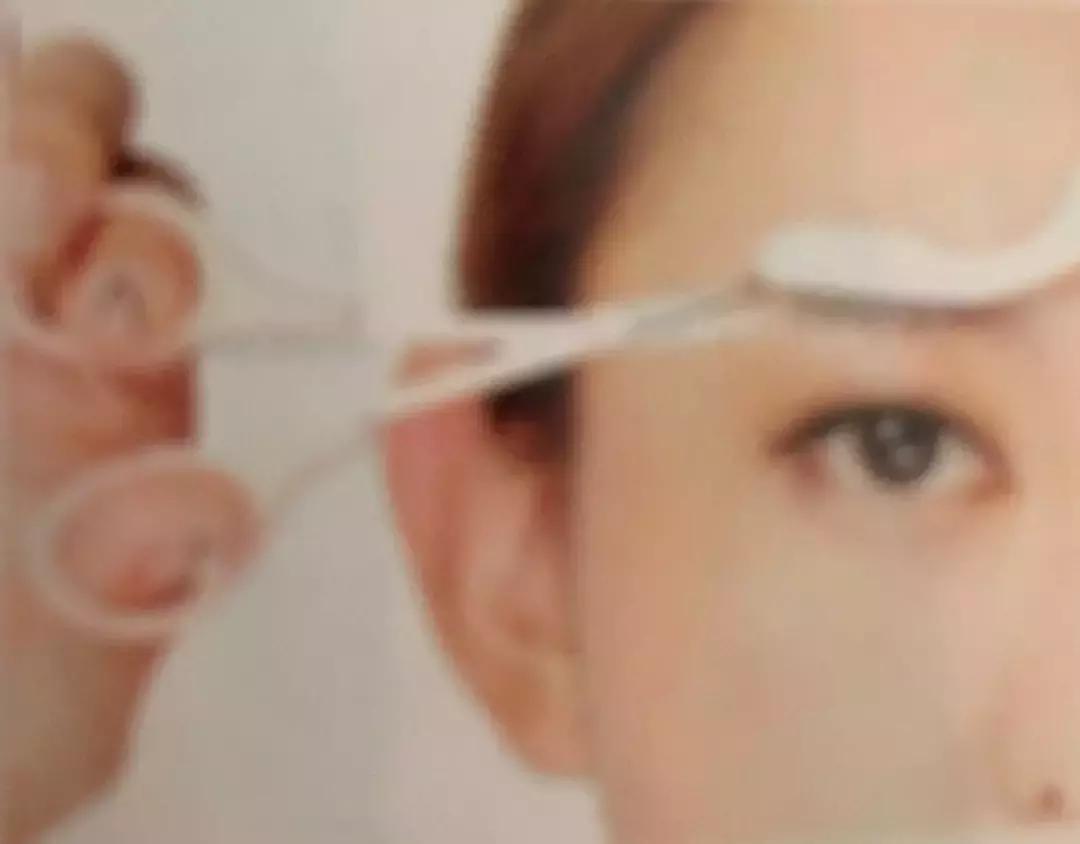 修眉画眉画法教程,浓眉如何画眉妆