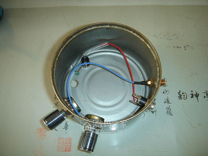 终于可以踏入短波无线电的大门了！自制小功率等幅电报收发信机