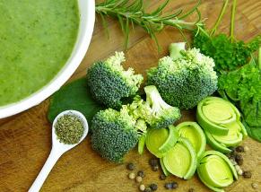 糖尿病病例分享100例,糖尿病患者不吃药三年并发症病例