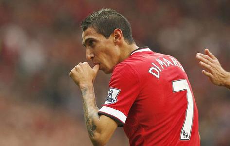 配合踢假球,假球踢进自家球门被判进球