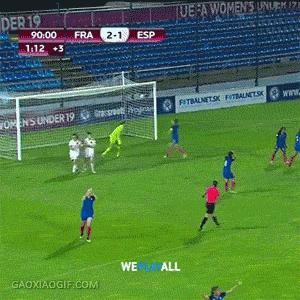 帅不过三秒能把人笑哭的爆笑足球,笑死人不偿命图