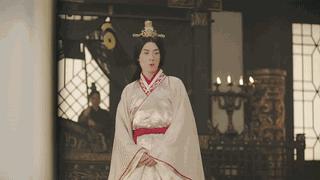 他教会胡歌表演，与吴秀波飙戏演技一点不输，可惜角色的人品略低