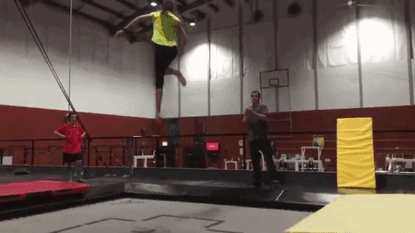 滑雪冠军谷爱凌是中国人吗,中国18岁滑雪选手谷爱凌