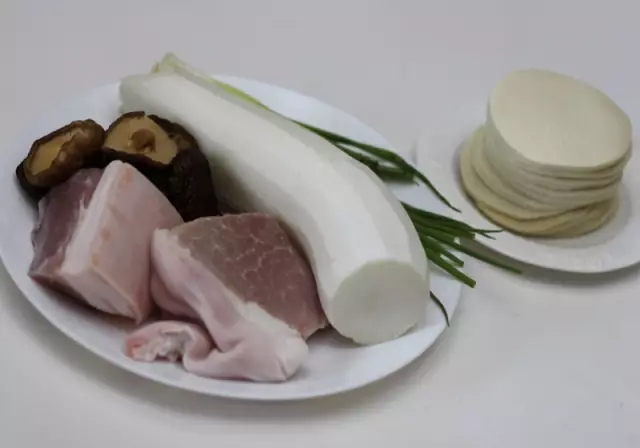 胡萝卜馅饺子100种饺子馅的配方,饺子馅调汤多肉嫩