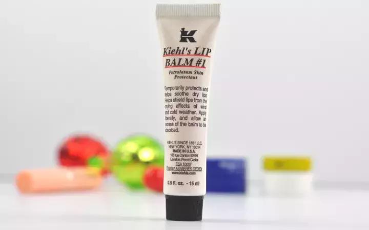 素颜必备的8款变色润唇膏,嘴唇干燥用什么润唇膏最好