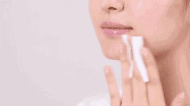 真正的皮肤保养,真正的好皮肤是由内而外的明透感