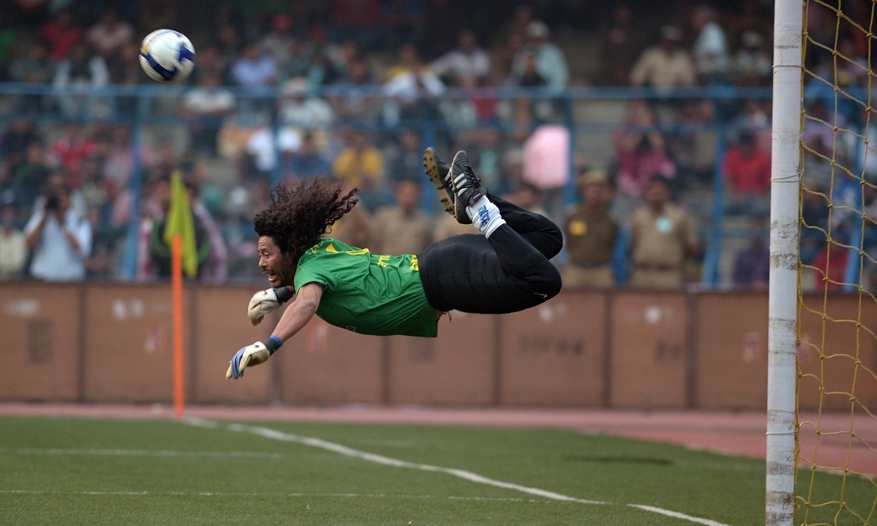 王大雷是诺伊尔型的门将,进攻型门将王大雷