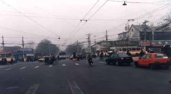 百感交集涌上心头,百感交集和感慨万千