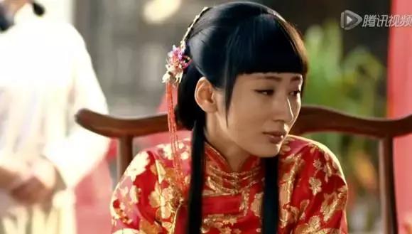 陷“三级片”风波、当过雅妓的“横店女王”为何不火？