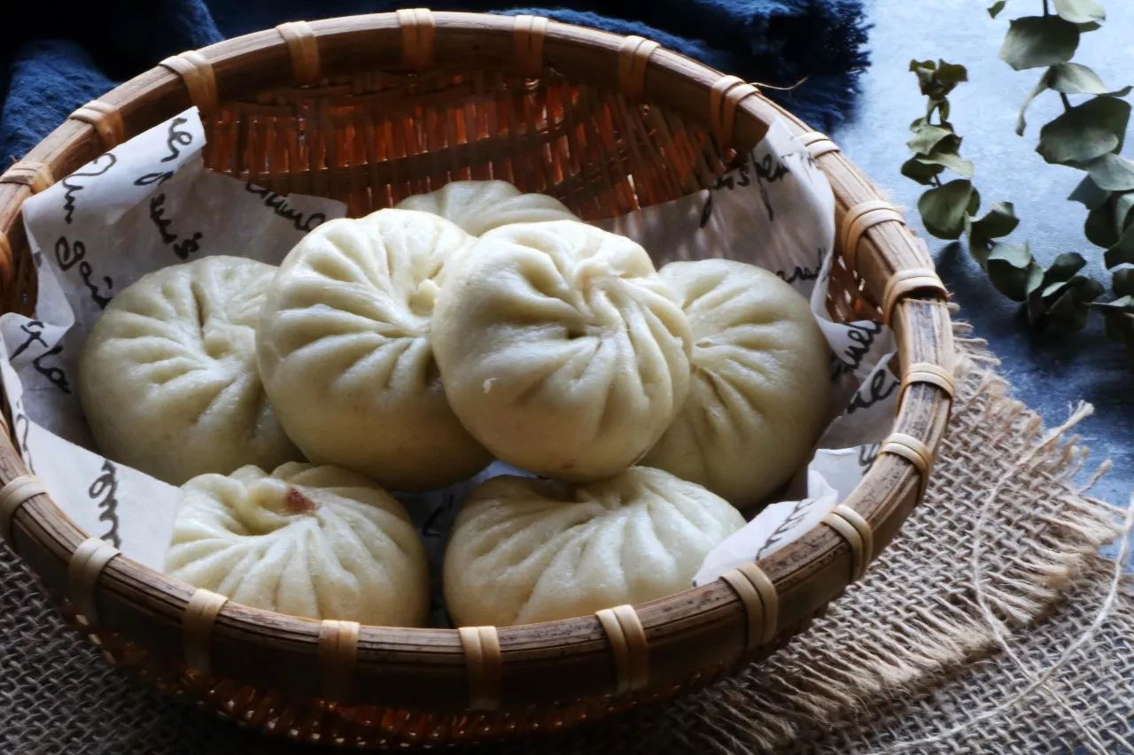 北方农村地道的老面包子学会这个技巧，再也不用吃酵母包子了！