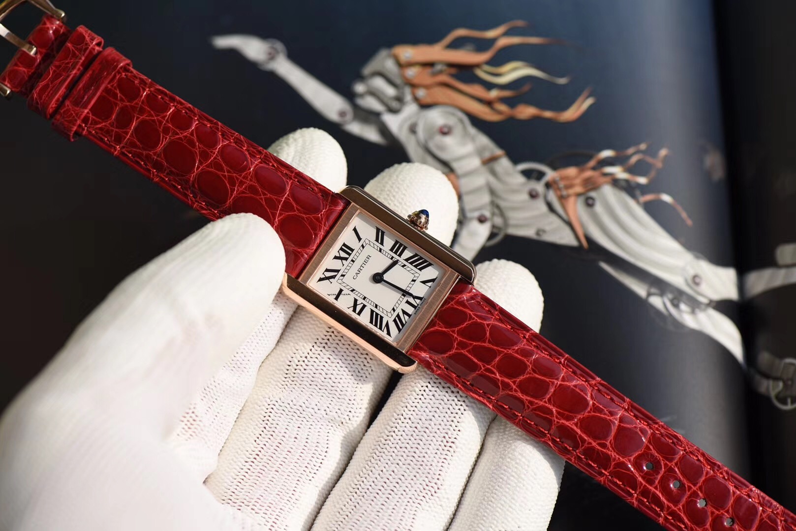 卡地亚TANK坦克系列复刻表