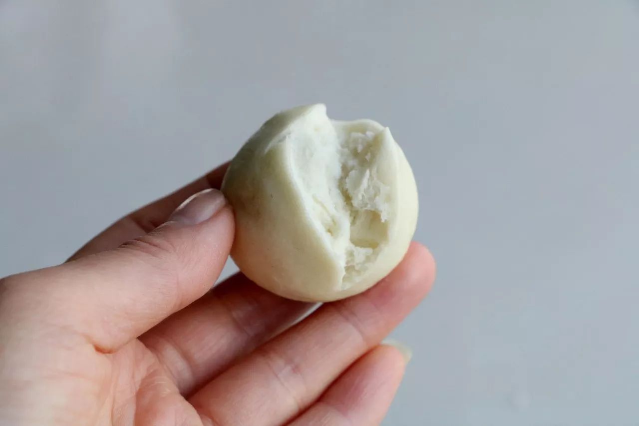 北方农村地道的老面包子学会这个技巧，再也不用吃酵母包子了！