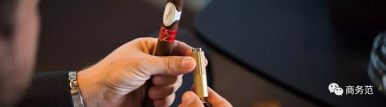 13个大牌出的狗年限定款，总有一个能亮瞎狗眼