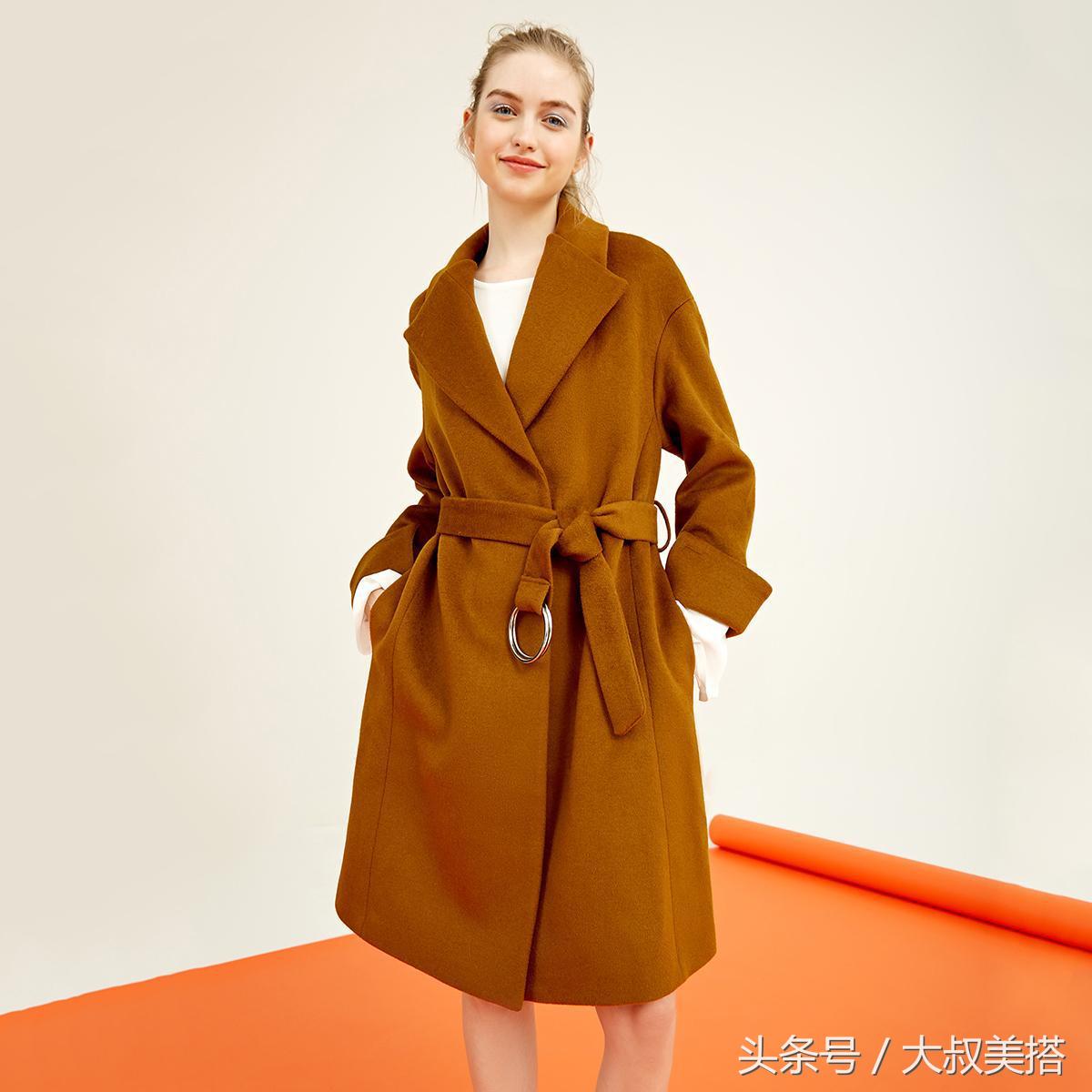 怎么系羊绒大衣腰带更显得随意,新奇妙招库大衣腰带的各种系法