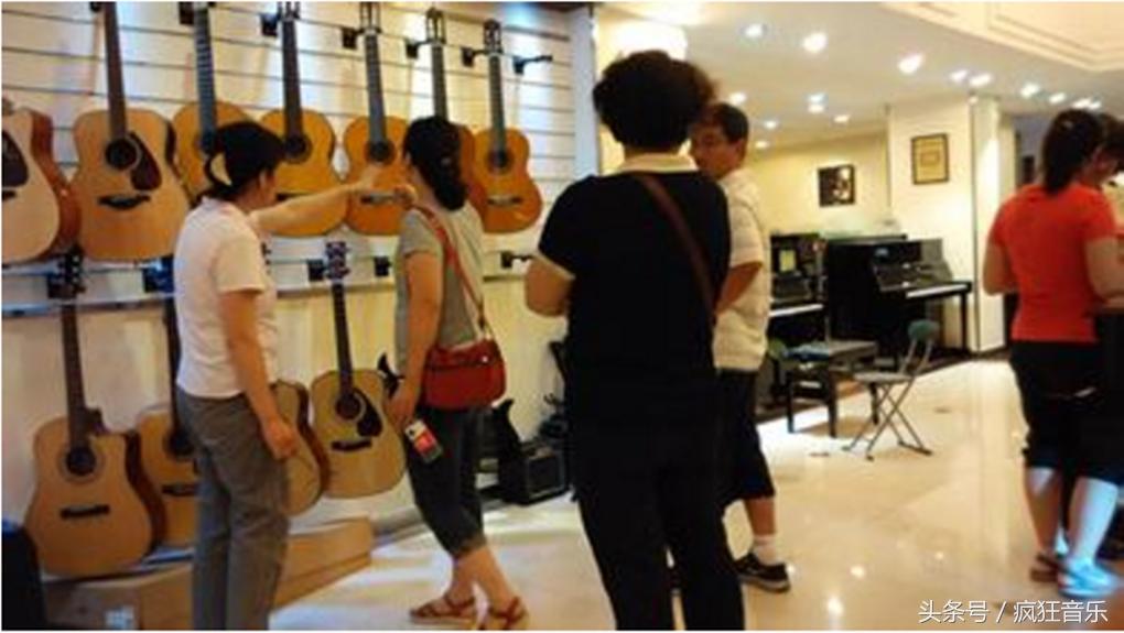 如何挑选吉他的正确方法,吉他入门如何正确挑选合适的吉他