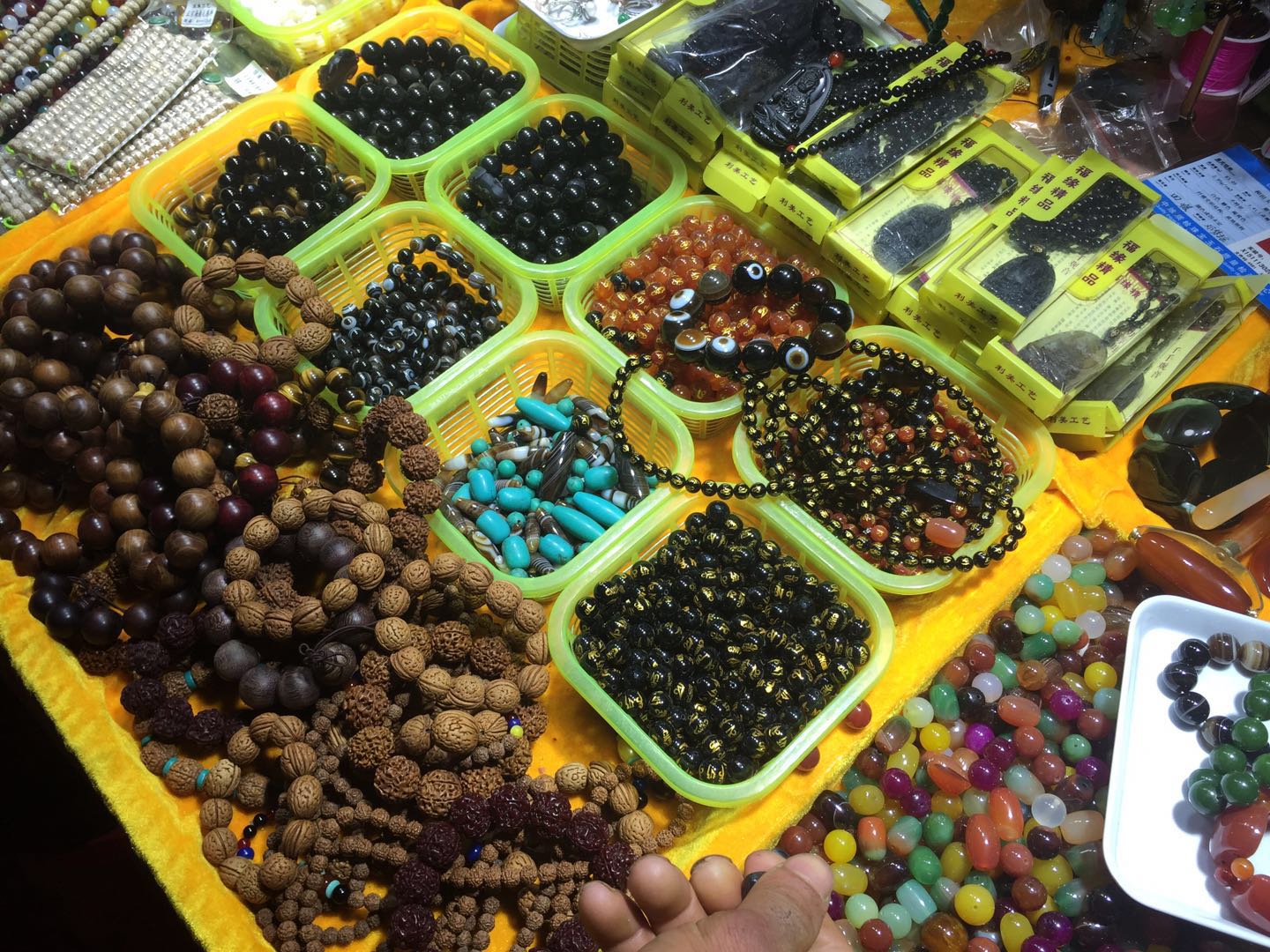 适合新手入门的文玩手串推荐,文玩手串初级新手入门书