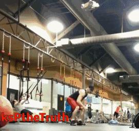 练习腿部爆发和弹跳力的动作,练弹跳力扣篮需要练几个动作