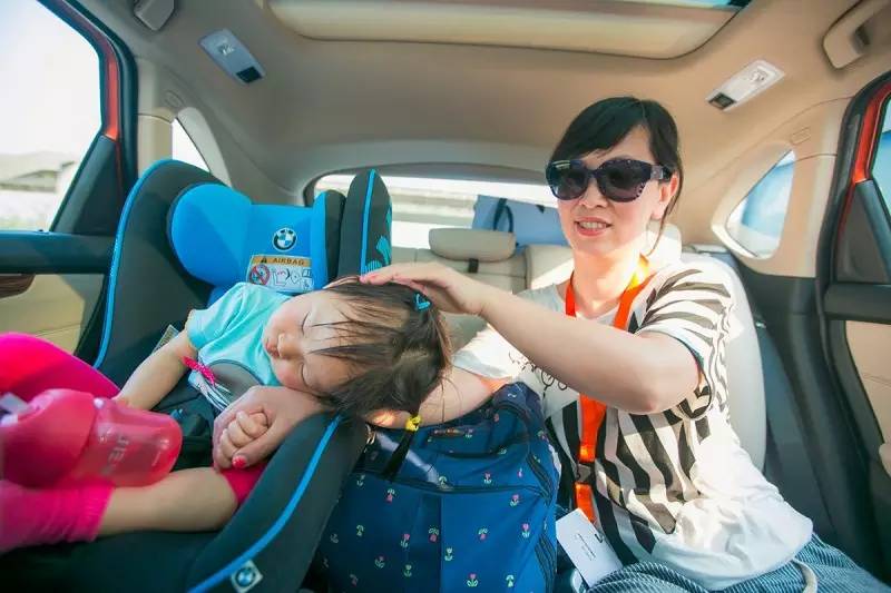 宝马疯了吗？请了5个辣妈带娃来试驾！（超级彩蛋在结尾）