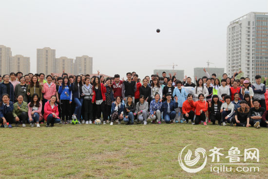 泡泡足球丶,泡泡足球体育