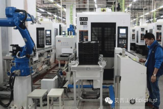 这家企业这么牛逼，竟然制造车间里真的没有多少人