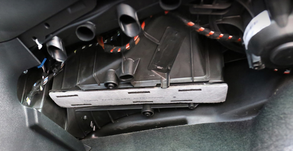 斯柯达1.4t空调滤清器更换,斯柯达速派空调滤清器更换教学