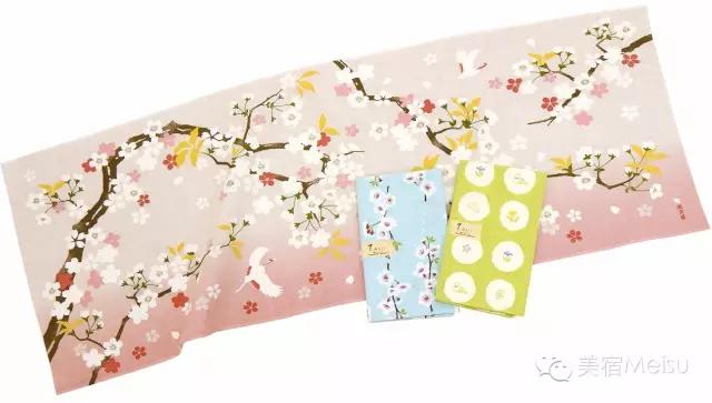 家里铺上一款高颜值桌布,卧室桌布高级感轻奢