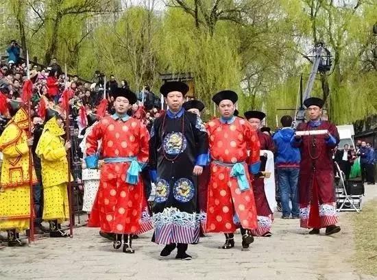 开江鱼美食节松花湖,吉林市品尝开江鱼美食宣传视频