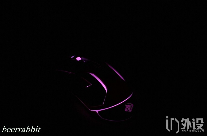 宜博疾光狂蛇,宜博m639鼠标