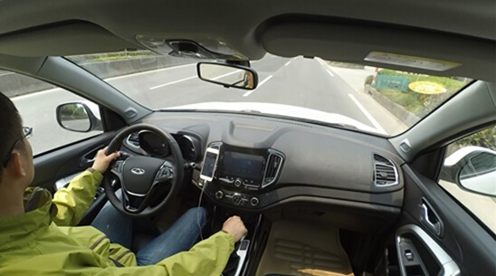 奇瑞瑞虎81.5试驾,瑞虎5x1.5自吸试驾视频