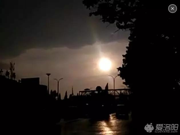 洛阳暴雨过后突现罕见双彩虹,河南洛阳双彩虹