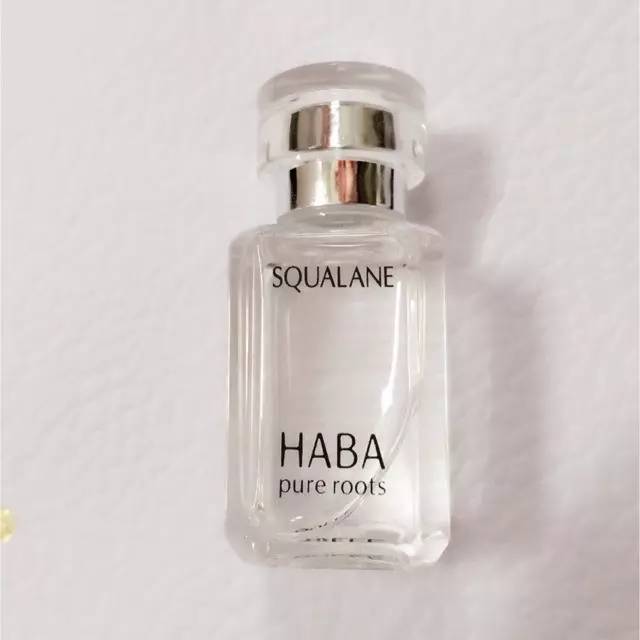 适合油皮用的提亮补水乳液控油 (混油皮夏季控油精华推荐)