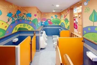 日本麻麻是这样带baby出门的...中国宝妈太羡慕！