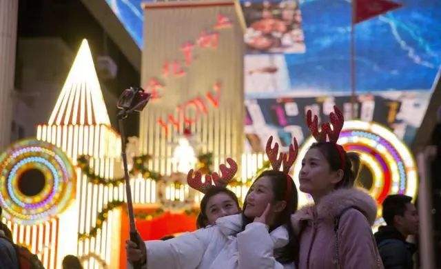 你也想过圣诞节吗,美国今天过圣诞节吗