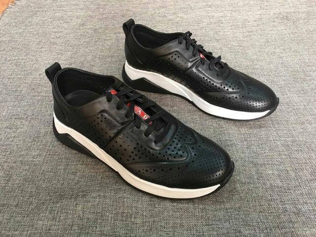 普拉达和迪奥谁好,普拉达与普瑞达一样吗