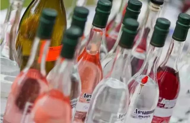 你有没有送给过母亲礼物,你有多久没给母亲送过礼物了