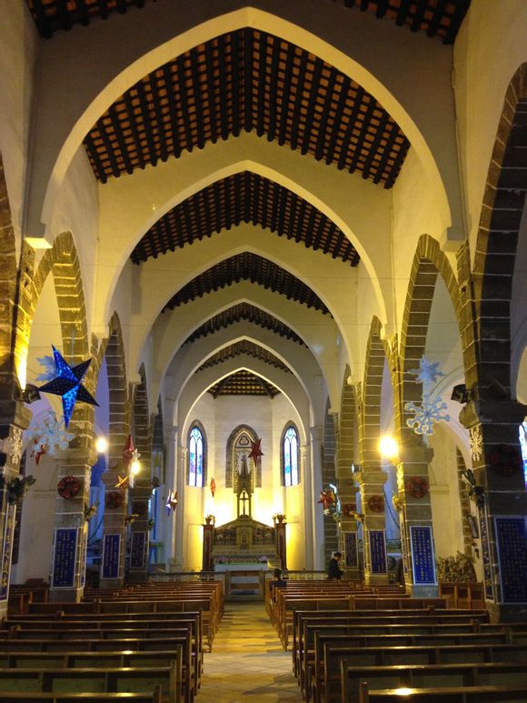 涠洲岛二日游攻略作文700字,6个人怎么玩转涠洲岛