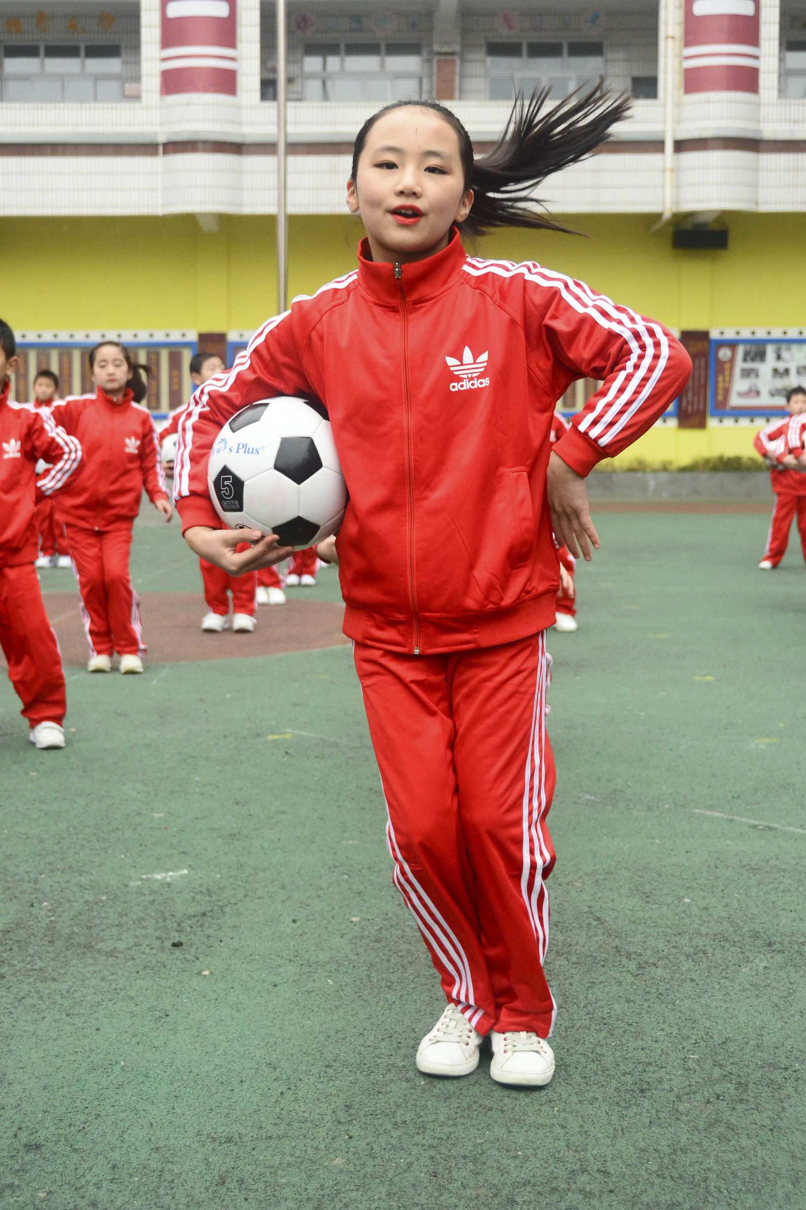 红山区第17小学足球啦啦操,三小校运会啦啦操