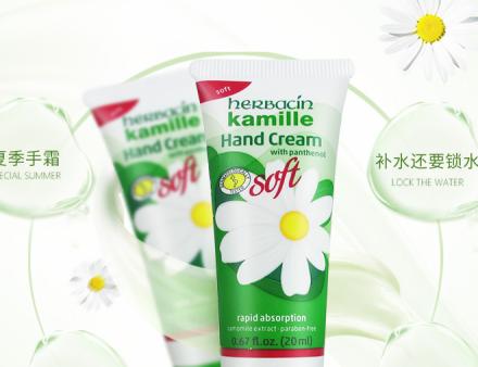 刘雯同款chanel,刘雯香奈儿新款玫红色