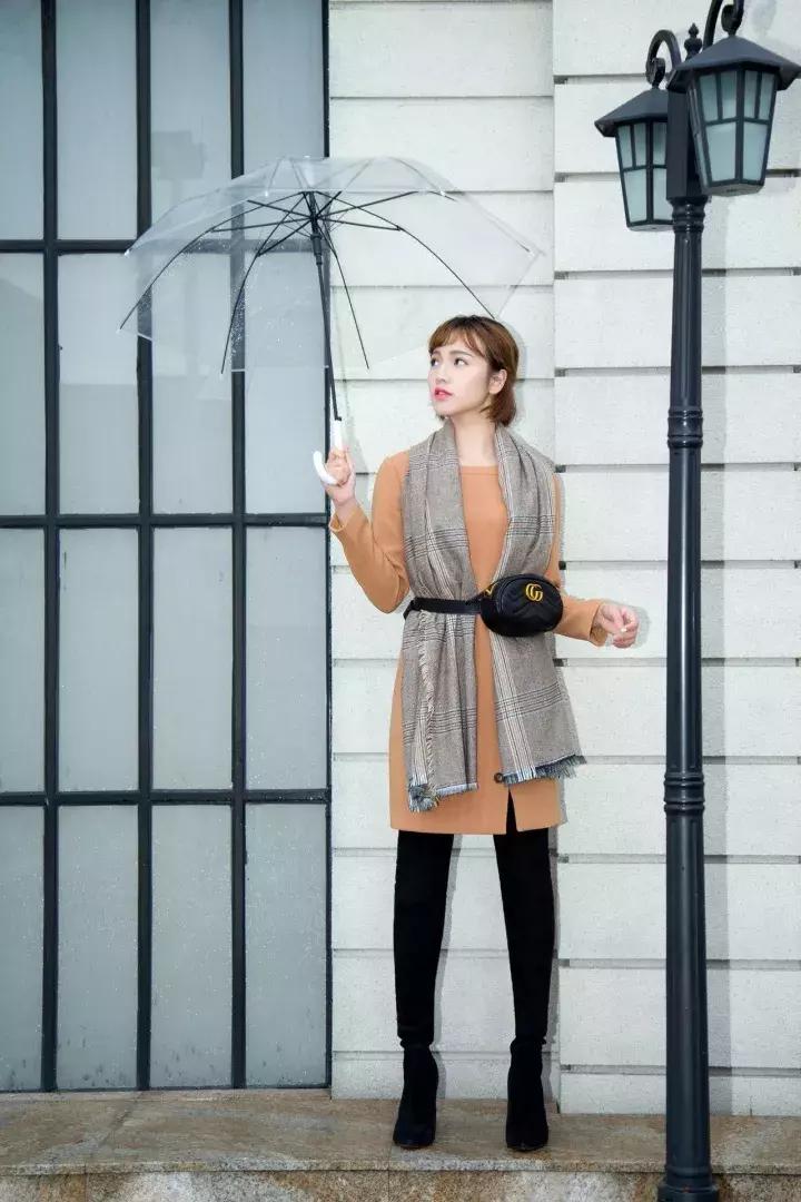 这么多款围巾系法总有一款适合你,超减龄围巾系法简单三步看完就会