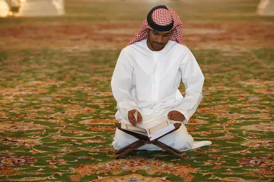 迪拜阿联酋对中国免签吗,阿联酋对中国免签入境多少天