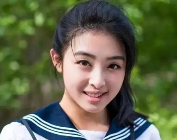 赵丽颖陈妍希圆脸视频,陈妍希赵丽颖颜值对比