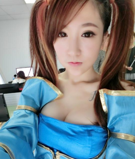 lpl贝拉为什么被称为球王,lpl女解说球王贝拉事件